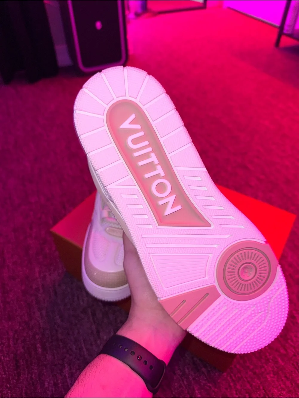 Louis Vuitton Skate (Beige/White) Size 10 (fits large)